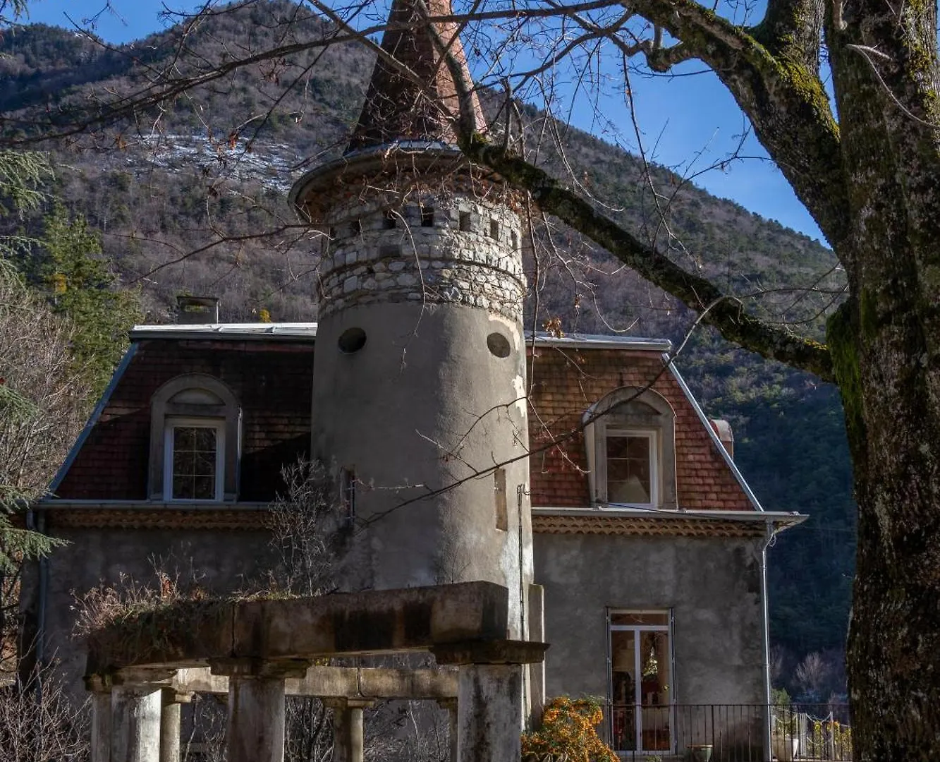 Chateau Le Beylon - Chambres D'Hotes Montmaur